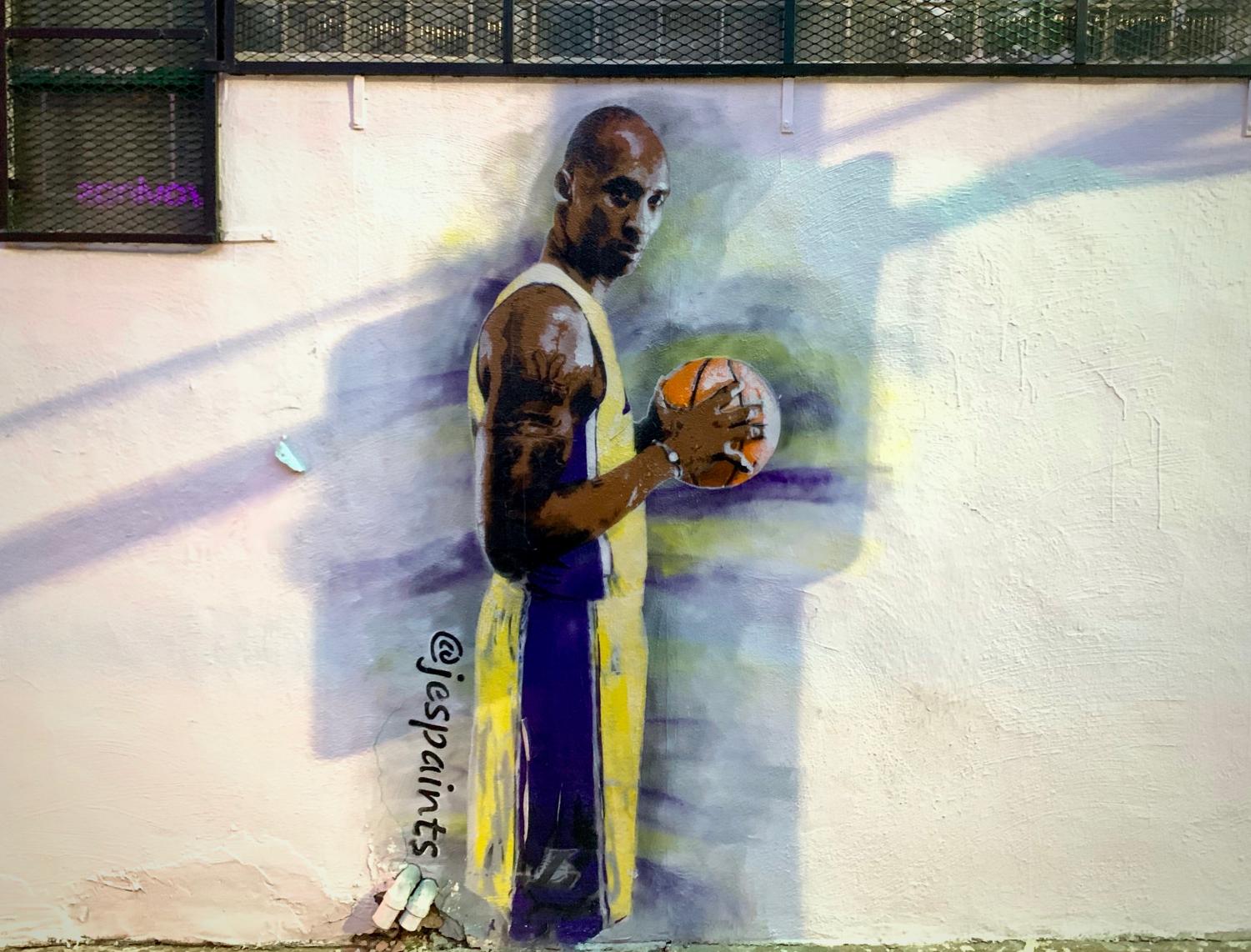 An Artist Replicated Kobe Bryant's Lakers Jersey Using Flowers
