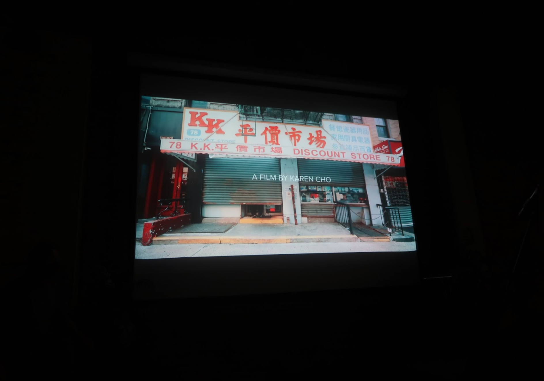 Big+Fight+in+Little+Chinatown%3A+Explore+the+Heart+of+Chinatown+through+the+Documentary