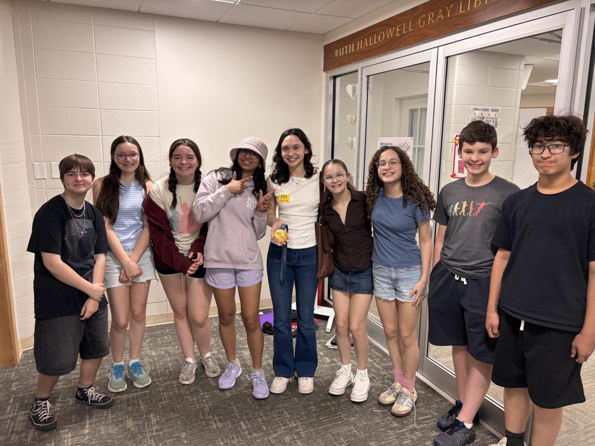 Maia Weintraub '21 OLY meets with Friends Select students during a recent visit.